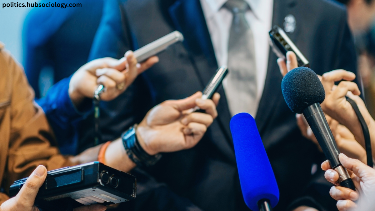 Media and Public Opinion in Political Communication: A Political Science Perspective